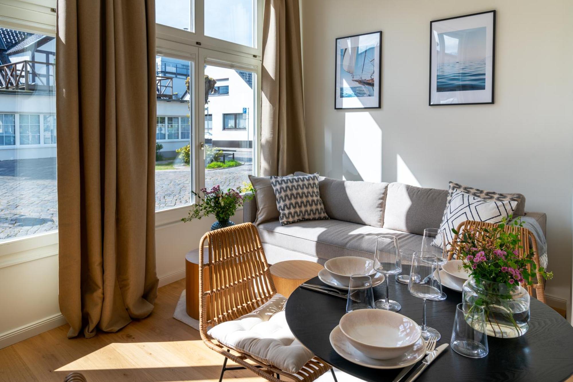 Kapitaenshaus Friedrich Franz - Premium Apartments 200 Meter Vom Strand Und Alten Strom Rostock Exterior foto